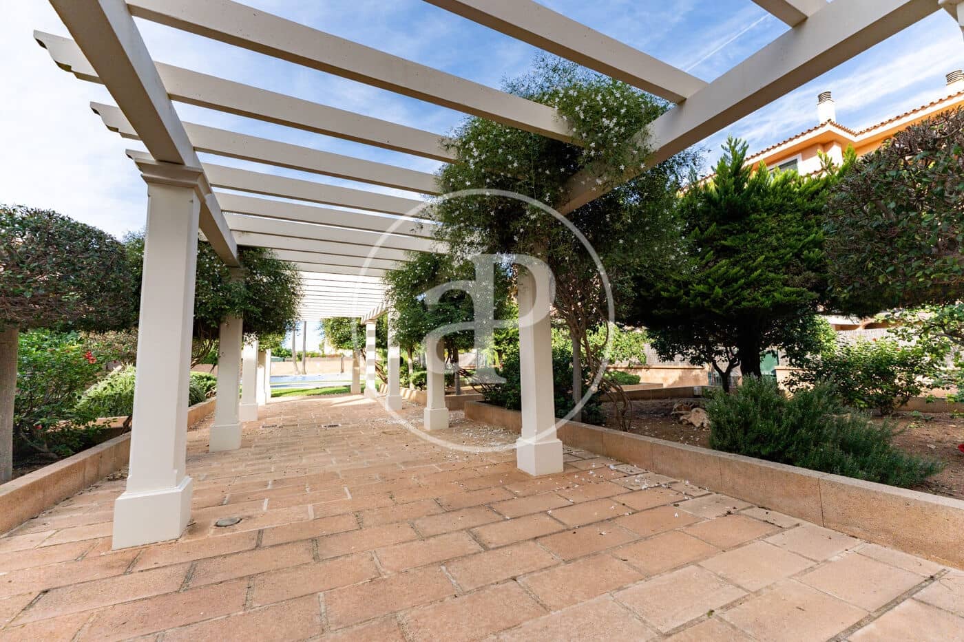 Appartement de 2 chambres à louer à Puig de Ros avec piscine - 1 600 € (Ref: 10155247)