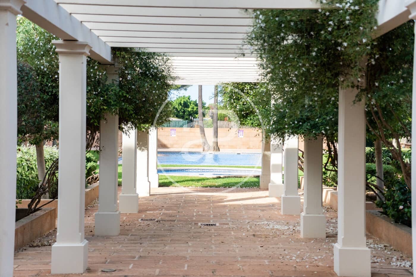 Appartement de 2 chambres à louer à Puig de Ros avec piscine - 1 600 € (Ref: 10155247)