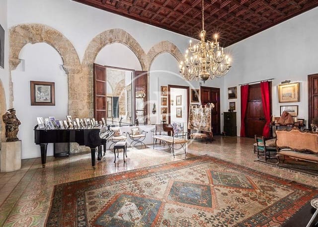 Chalet de 7 habitaciones en La Seu, Palma de Mallorca en venta con piscina garaje - 10.500.000 € (Ref: 10155248)
