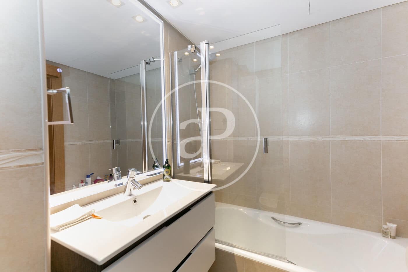 2 soverom Leilighet til leie i Palma de Mallorca - € 1 750 (Ref: 10155249)