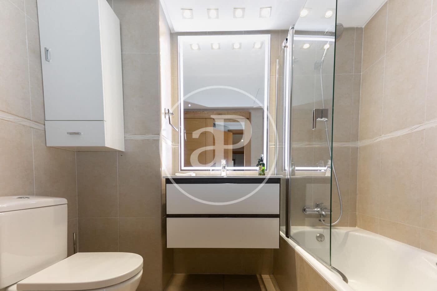 2 soverom Leilighet til leie i Palma de Mallorca - € 1 750 (Ref: 10155249)