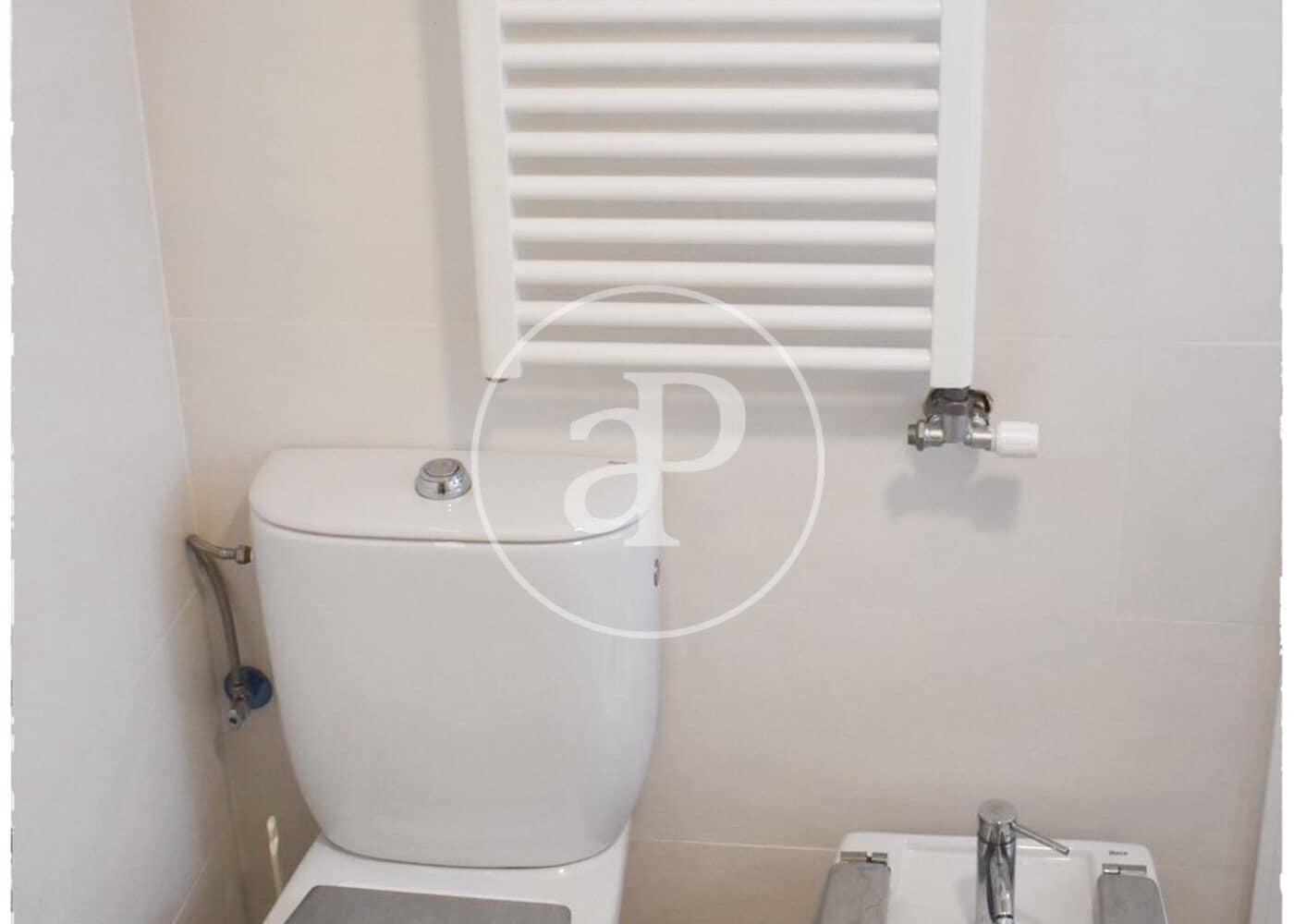 2 bedroom Apartment for rent in Palma de Mallorca with pool garage - € 2,100 (Ref: 10159569)