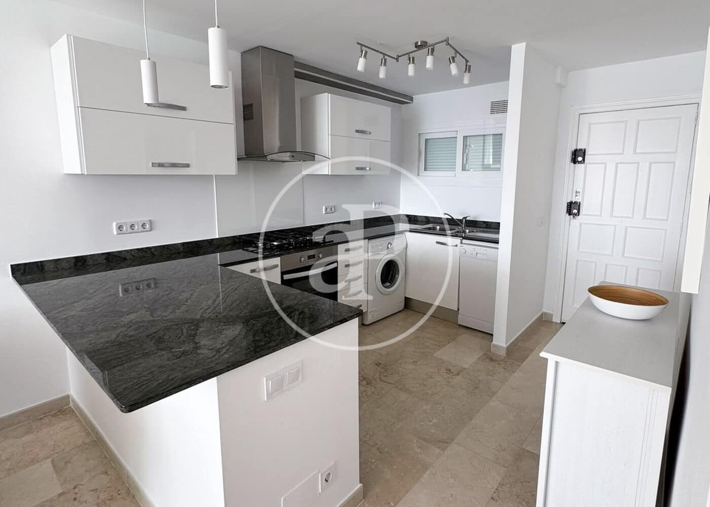 Apartamento de 2 habitaciones en El Toro / Port Adriano en alquiler - 2.000 € (Ref: 10161490)