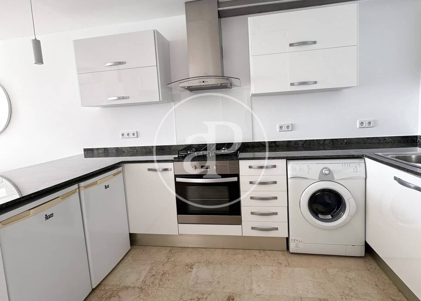 Apartamento de 2 habitaciones en El Toro / Port Adriano en alquiler - 2.000 € (Ref: 10161490)