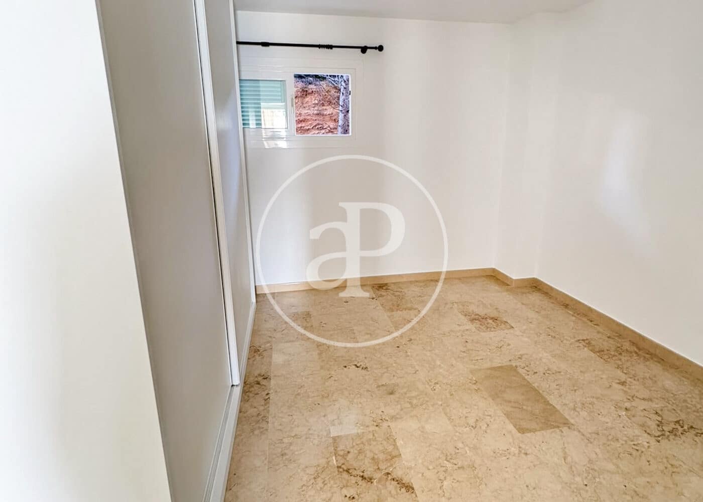 Apartamento de 2 habitaciones en El Toro / Port Adriano en alquiler - 2.000 € (Ref: 10161490)