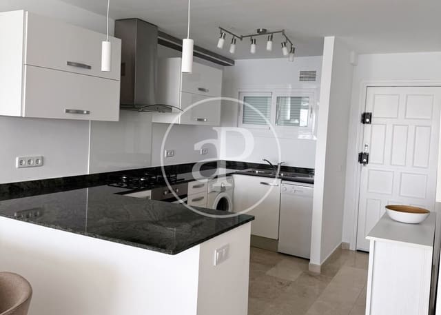 2 slaapkamer Appartement te huur in El Toro / Port Adriano, Calvià - € 2.000 (Ref: 10161490)