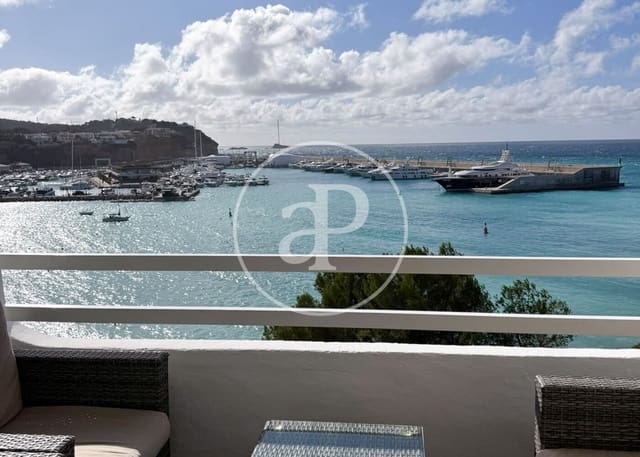 2 slaapkamer Appartement te huur in El Toro / Port Adriano, Calvià - € 2.000 (Ref: 10161490)