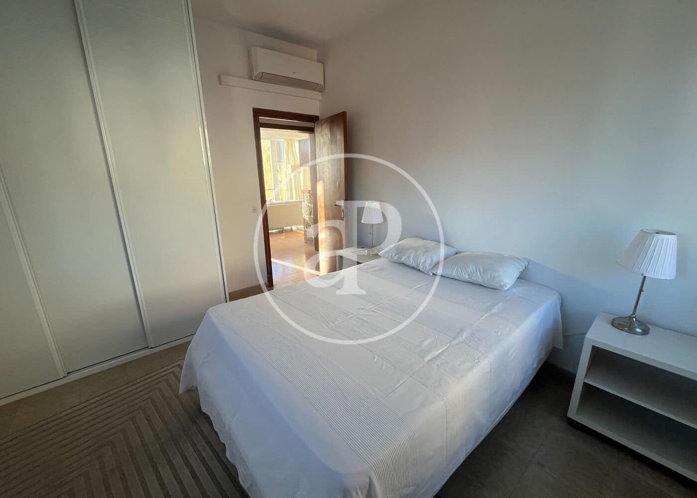 4 bedroom Apartment for rent in Palma de Mallorca - € 1,900 (Ref: 10166624)