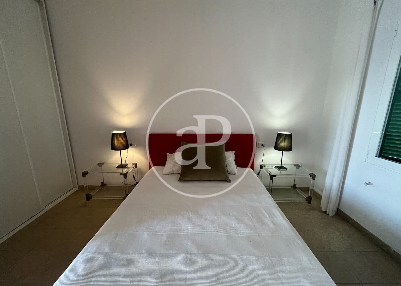 4 bedroom Apartment for rent in Palma de Mallorca - € 1,900 (Ref: 10166624)