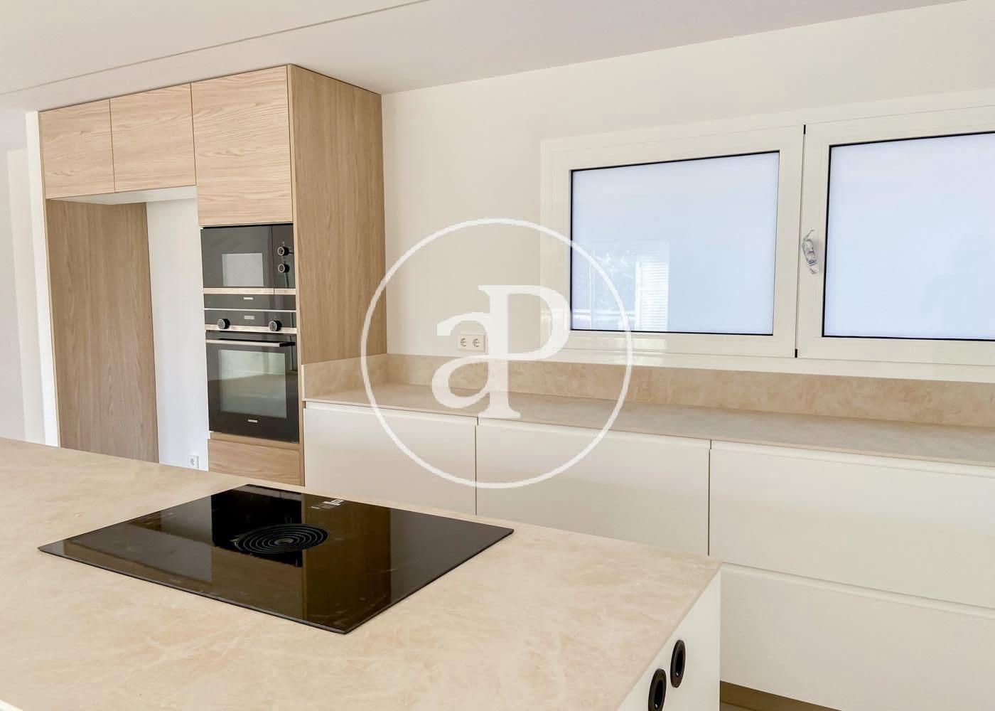 3 Zimmer Apartment zu vermieten in Palma de Mallorca mit Garage - 3.100 € (Ref: 10168492)
