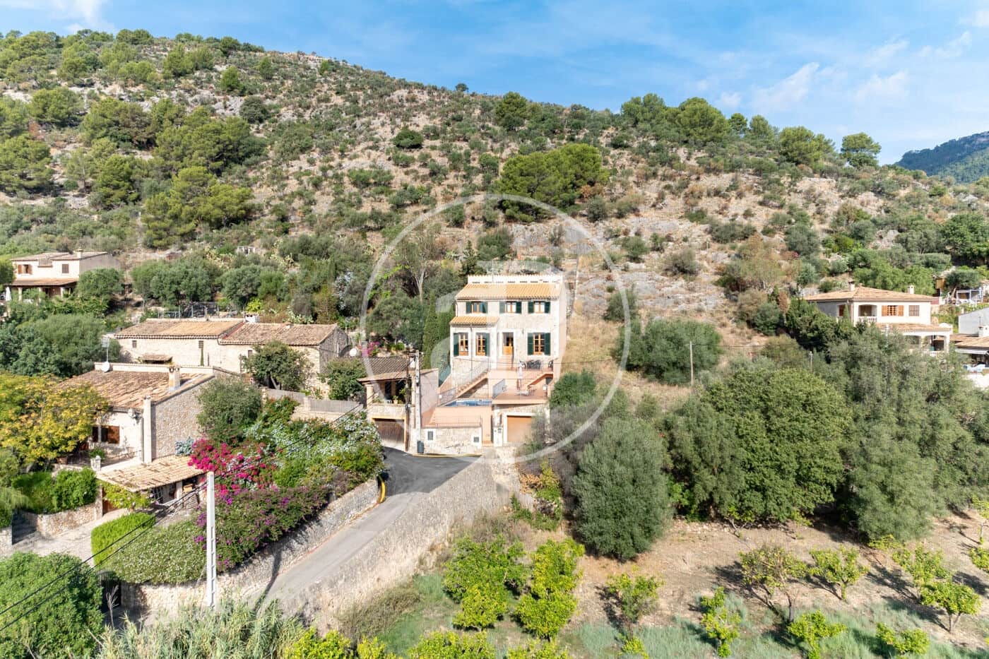 4 bedroom Villa for sale in Binissalem with pool garage - € 975,000 (Ref: 10171507)