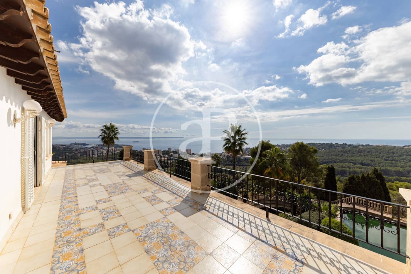 11 bedroom Villa for sale in Genova with pool garage - € 12,900,000 (Ref: 10173818)
