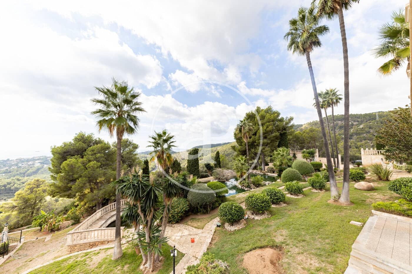 11 bedroom Villa for sale in Genova with pool garage - € 12,900,000 (Ref: 10173818)