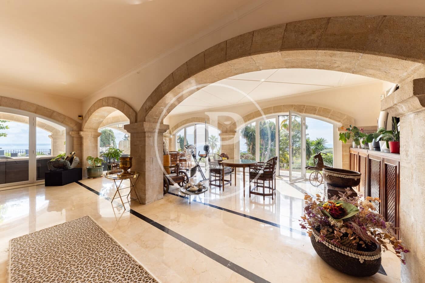 11 bedroom Villa for sale in Genova with pool garage - € 12,900,000 (Ref: 10173818)