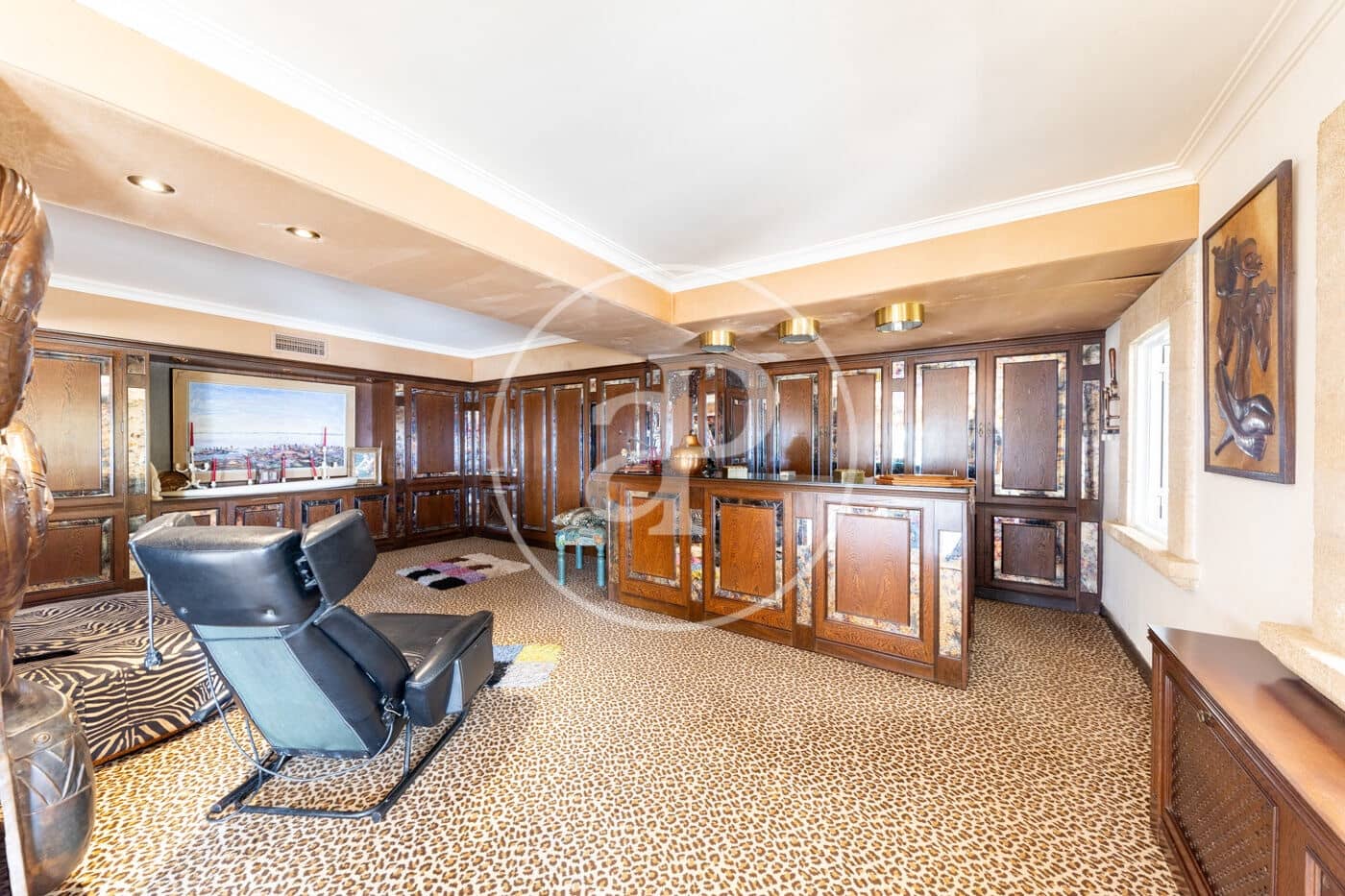 11 bedroom Villa for sale in Genova with pool garage - € 12,900,000 (Ref: 10173818)