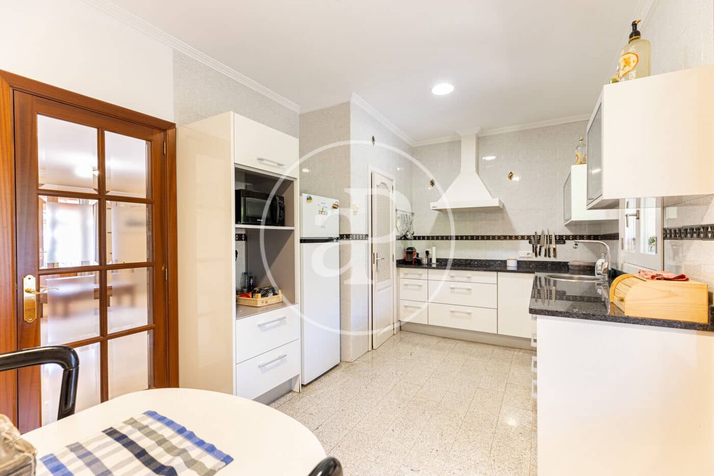 4 soverom Villa til salgs i Lloseta med garasje - € 800 000 (Ref: 10173819)