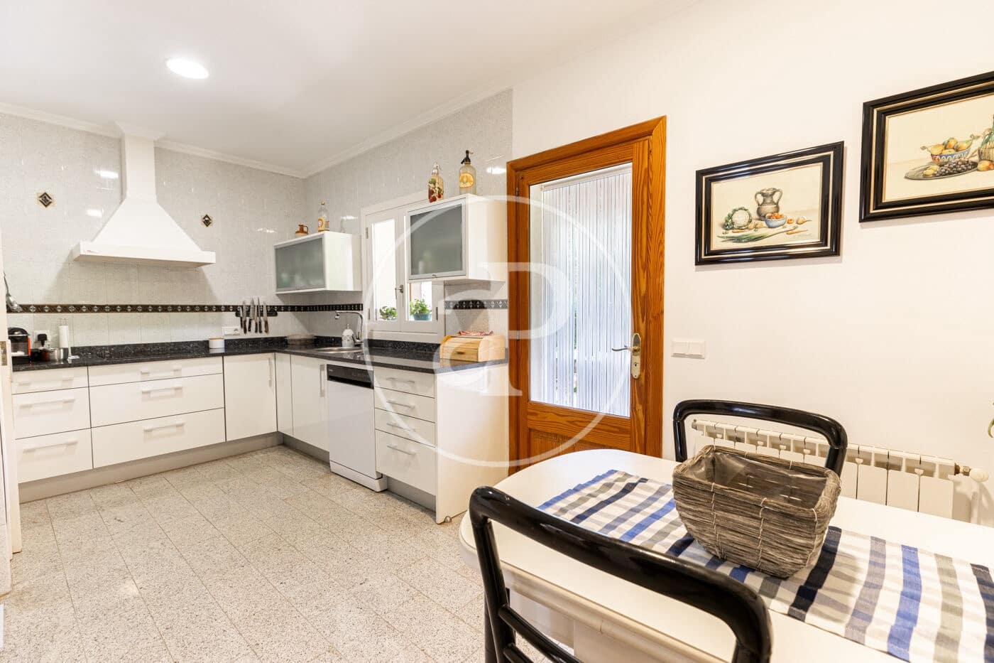 4 soverom Villa til salgs i Lloseta med garasje - € 800 000 (Ref: 10173819)