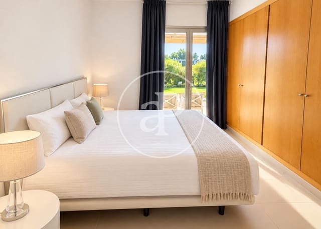 4 soverom Villa til salgs i Cala Vinyes / Cala Vinyas / Cala Viñas, Calvià med svømmebasseng garasje - € 1 095 000 (Ref: 10180538)