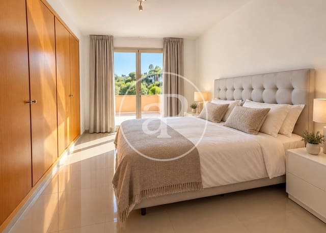 4 soverom Villa til salgs i Cala Vinyes / Cala Vinyas / Cala Viñas, Calvià med svømmebasseng garasje - € 1 095 000 (Ref: 10180538)