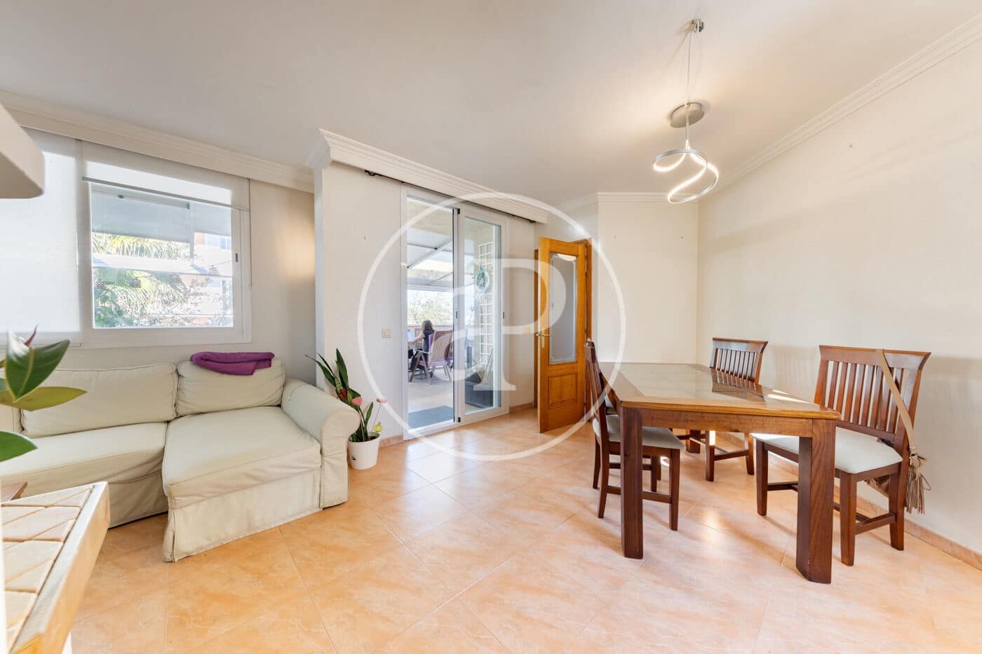 2 soveværelse Penthouse til leje i Sant Jordi med garage - € 1.750 (Ref: 10180539)