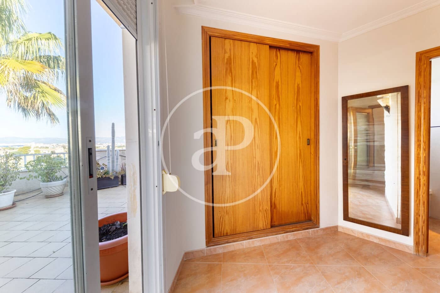 2 soveværelse Penthouse til leje i Sant Jordi med garage - € 1.750 (Ref: 10180539)