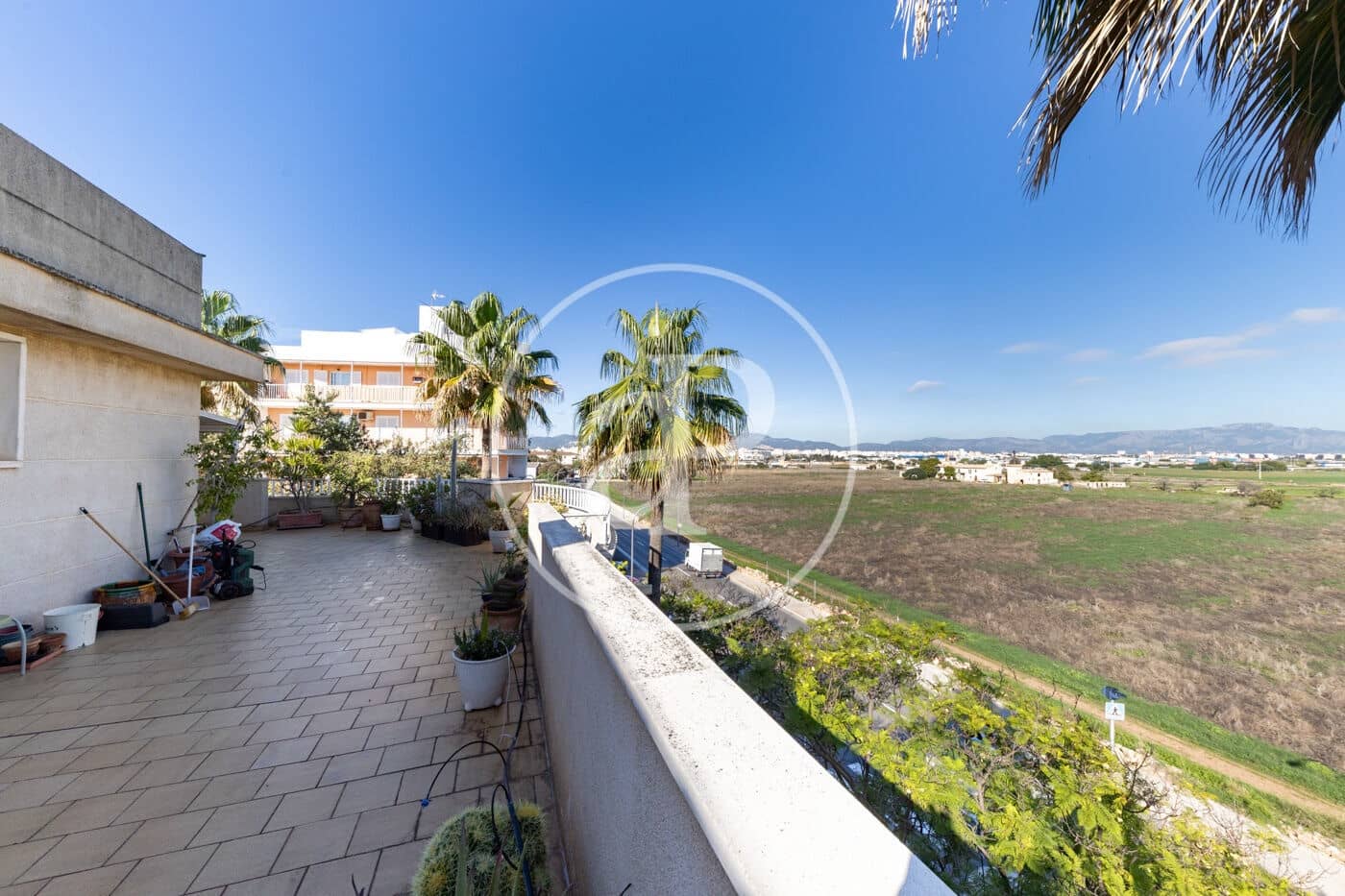 2 soveværelse Penthouse til leje i Sant Jordi med garage - € 1.750 (Ref: 10180539)