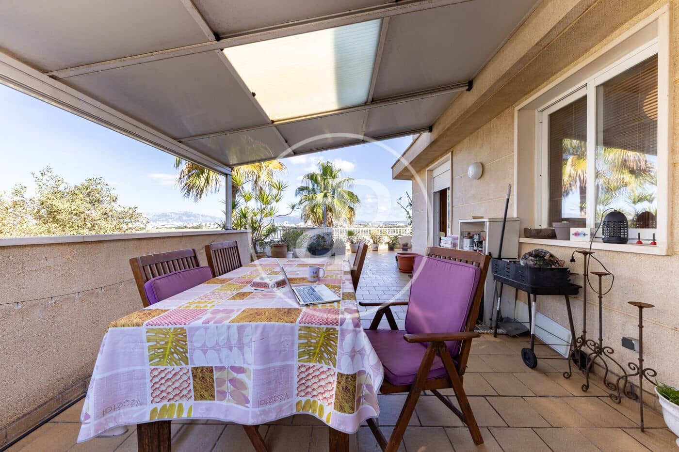 2 soveværelse Penthouse til leje i Sant Jordi med garage - € 1.750 (Ref: 10180539)