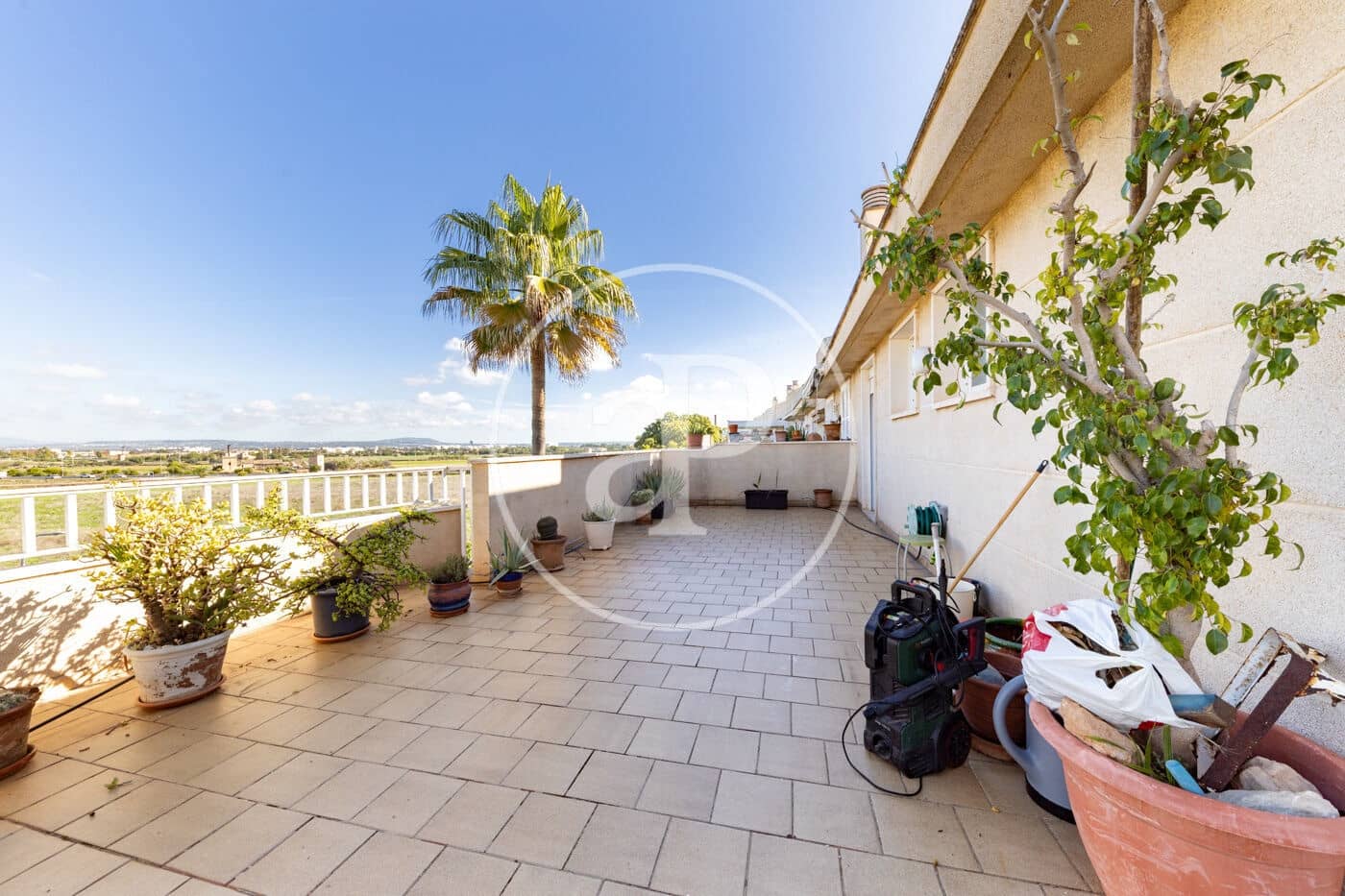 2 soveværelse Penthouse til leje i Sant Jordi med garage - € 1.750 (Ref: 10180539)