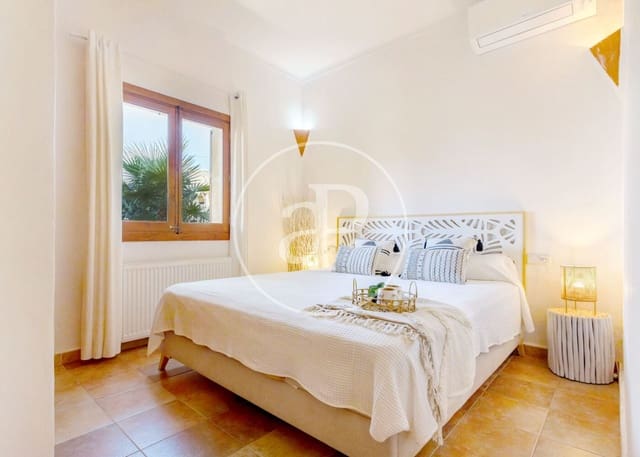 3 slaapkamer Villa te koop in Cala Figuera, Santanyí met zwembad garage - € 1.490.000 (Ref: 10182986)