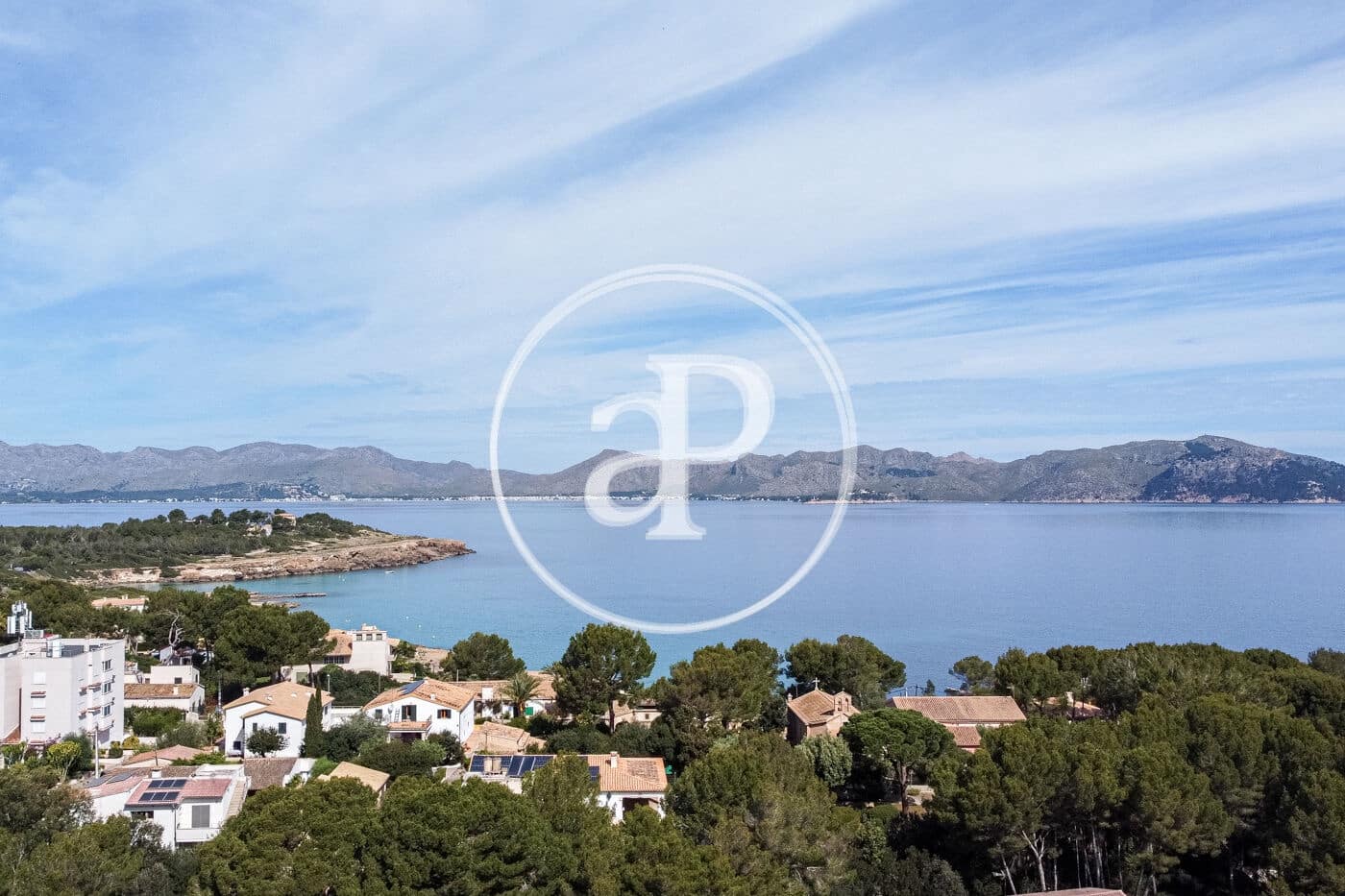 4 sovrum Villa till salu i Alcudia med pool - 950 000 € (Ref: 8718857)