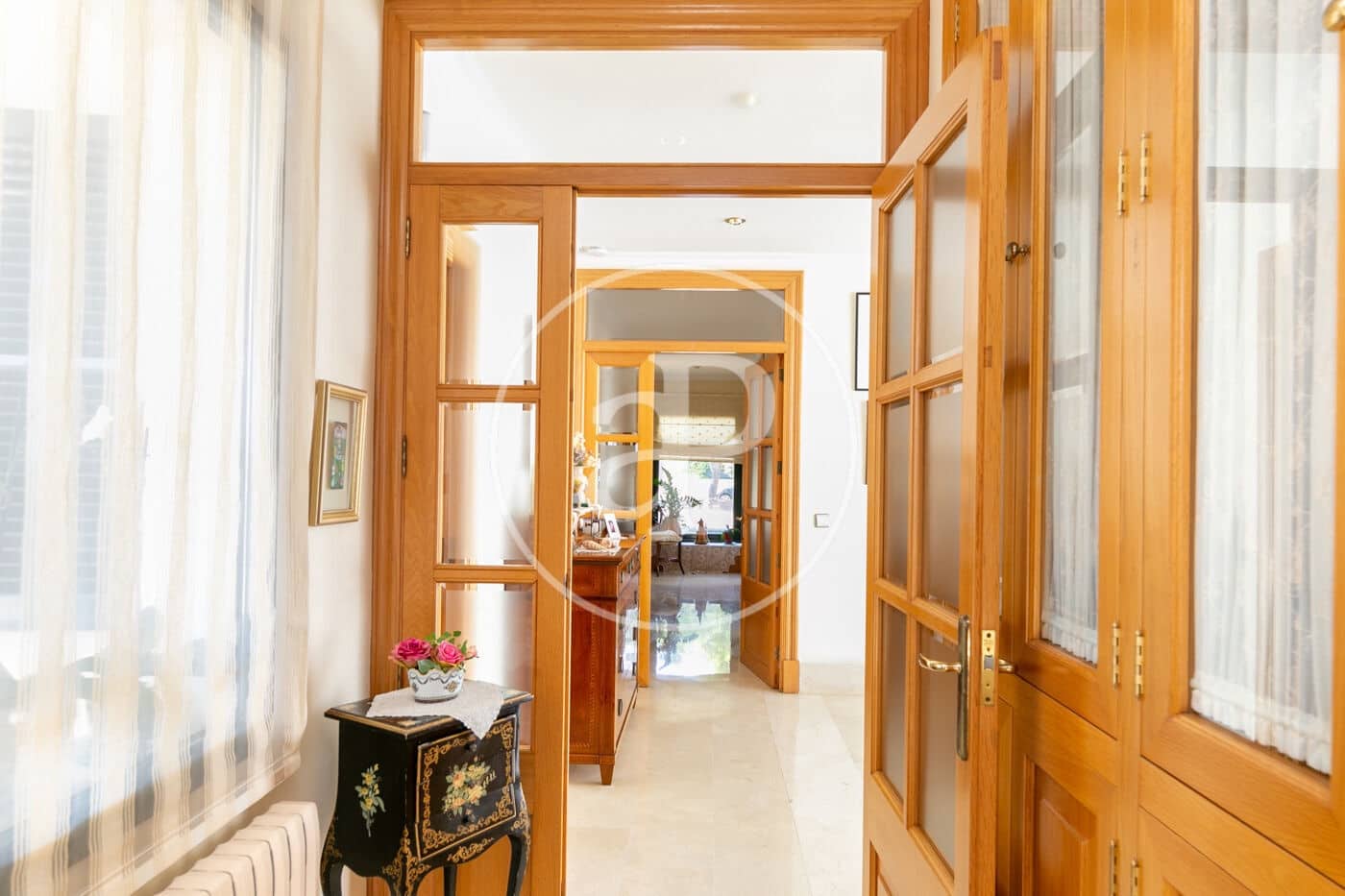 4 soveværelse Villa til salg i Palma de Mallorca med swimmingpool - € 1.950.000 (Ref: 8718860)