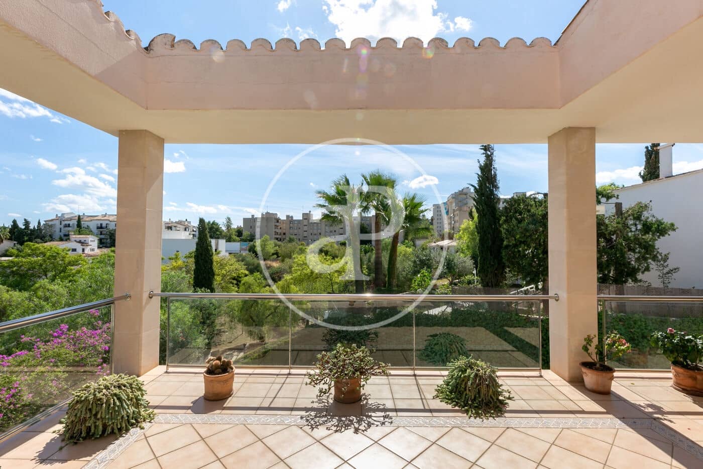4 soveværelse Villa til salg i Palma de Mallorca med swimmingpool - € 1.950.000 (Ref: 8718860)