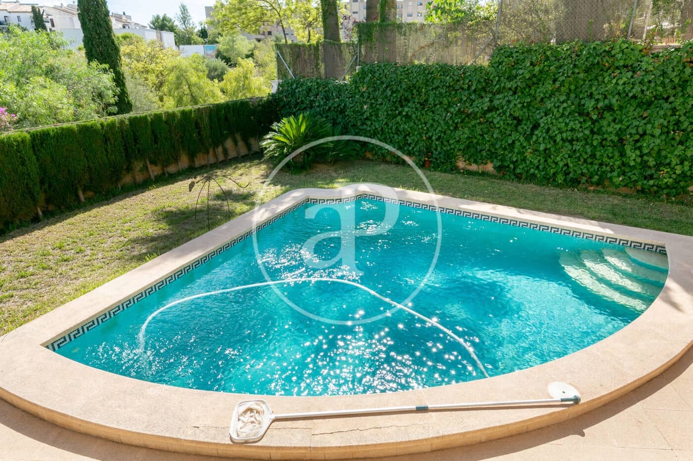4 soveværelse Villa til salg i Palma de Mallorca med swimmingpool - € 1.950.000 (Ref: 8718860)