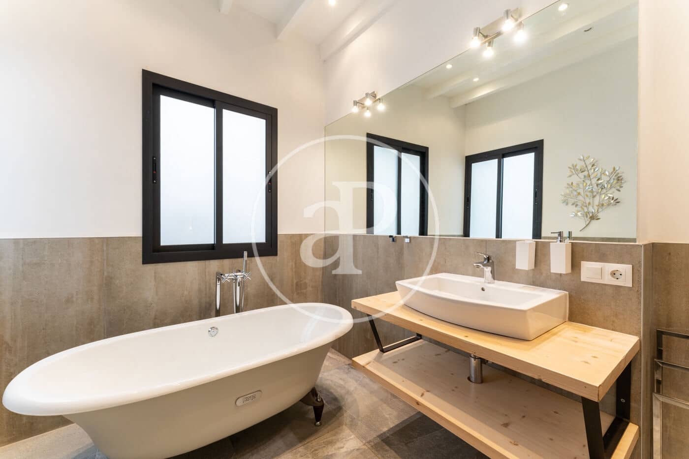 4 soveværelse Villa til salg i Palma de Mallorca - € 2.370.000 (Ref: 8718879)