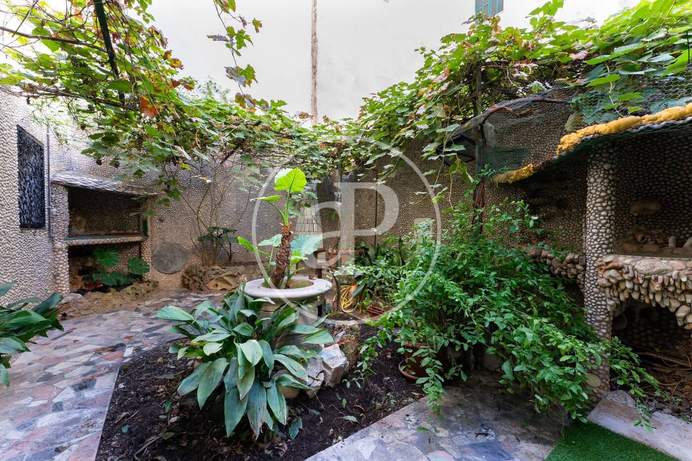 4 soveværelse Villa til salg i Palma de Mallorca med swimmingpool - € 850.000 (Ref: 8718881)