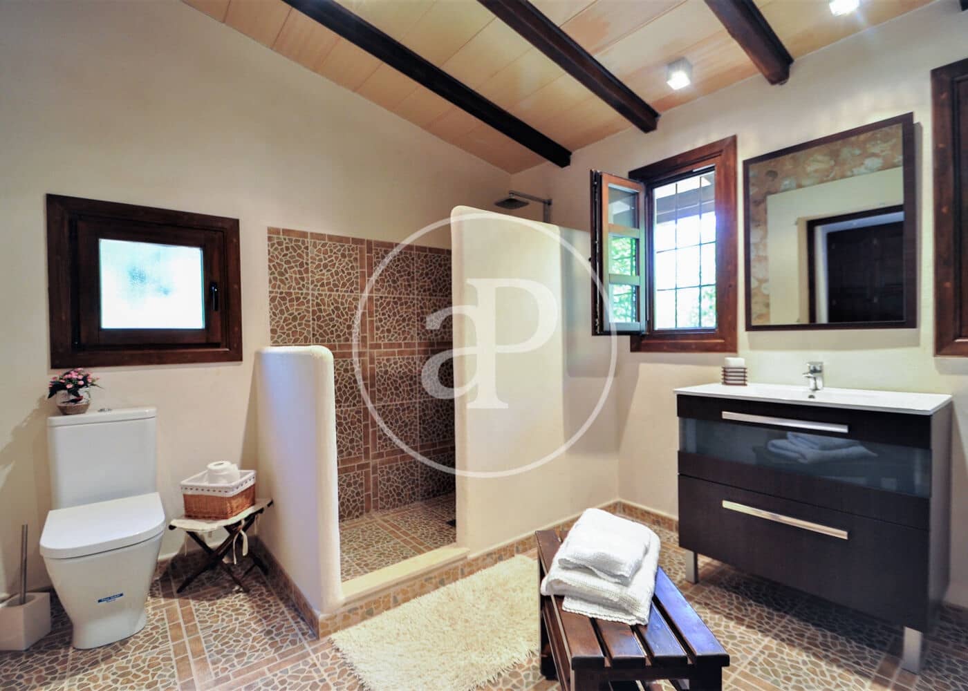 8 soveværelse Villa til salg i Binissalem med swimmingpool - € 2.500.000 (Ref: 8718882)