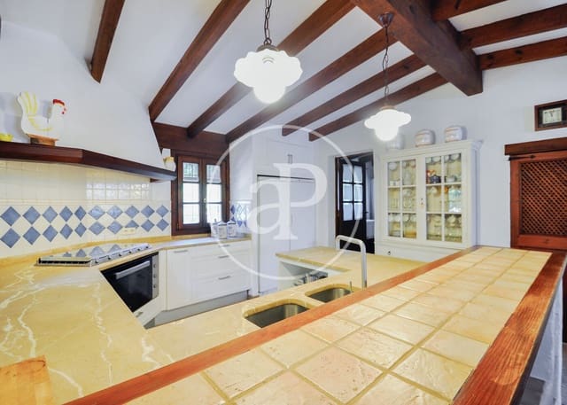 8 soveværelse Villa til salg i Binissalem med swimmingpool - € 2.500.000 (Ref: 8718882)