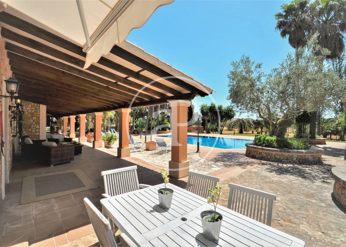 8 soveværelse Villa til salg i Binissalem med swimmingpool - € 2.500.000 (Ref: 8718882)