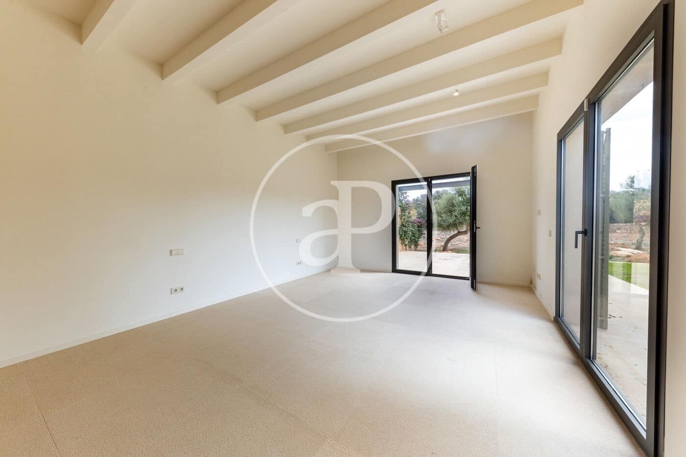4 soveværelse Villa til salg i Llucmajor med swimmingpool - € 3.950.000 (Ref: 8718901)