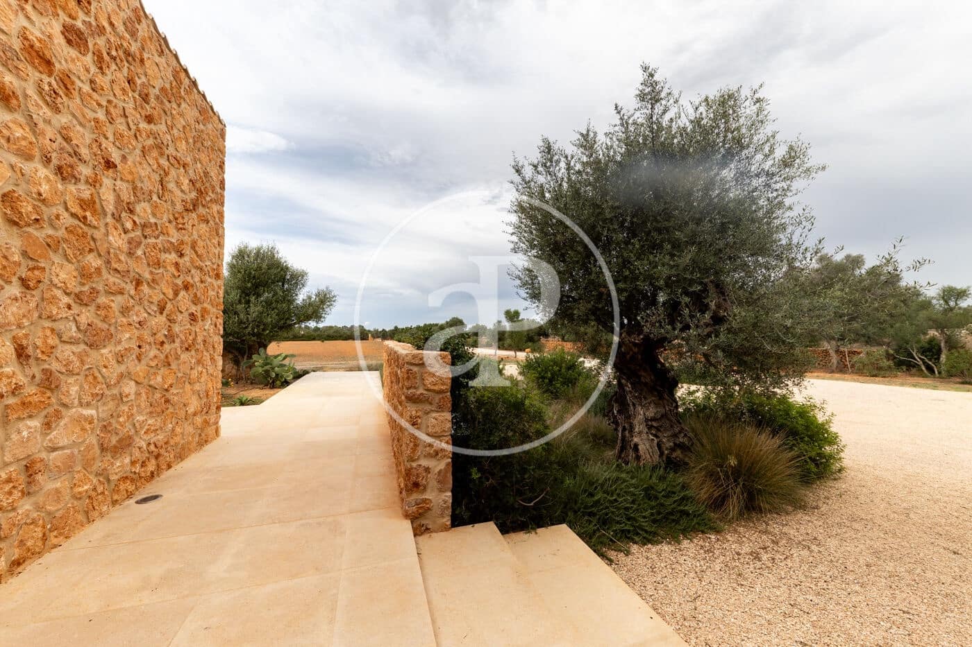 4 soveværelse Villa til salg i Llucmajor med swimmingpool - € 3.950.000 (Ref: 8718901)