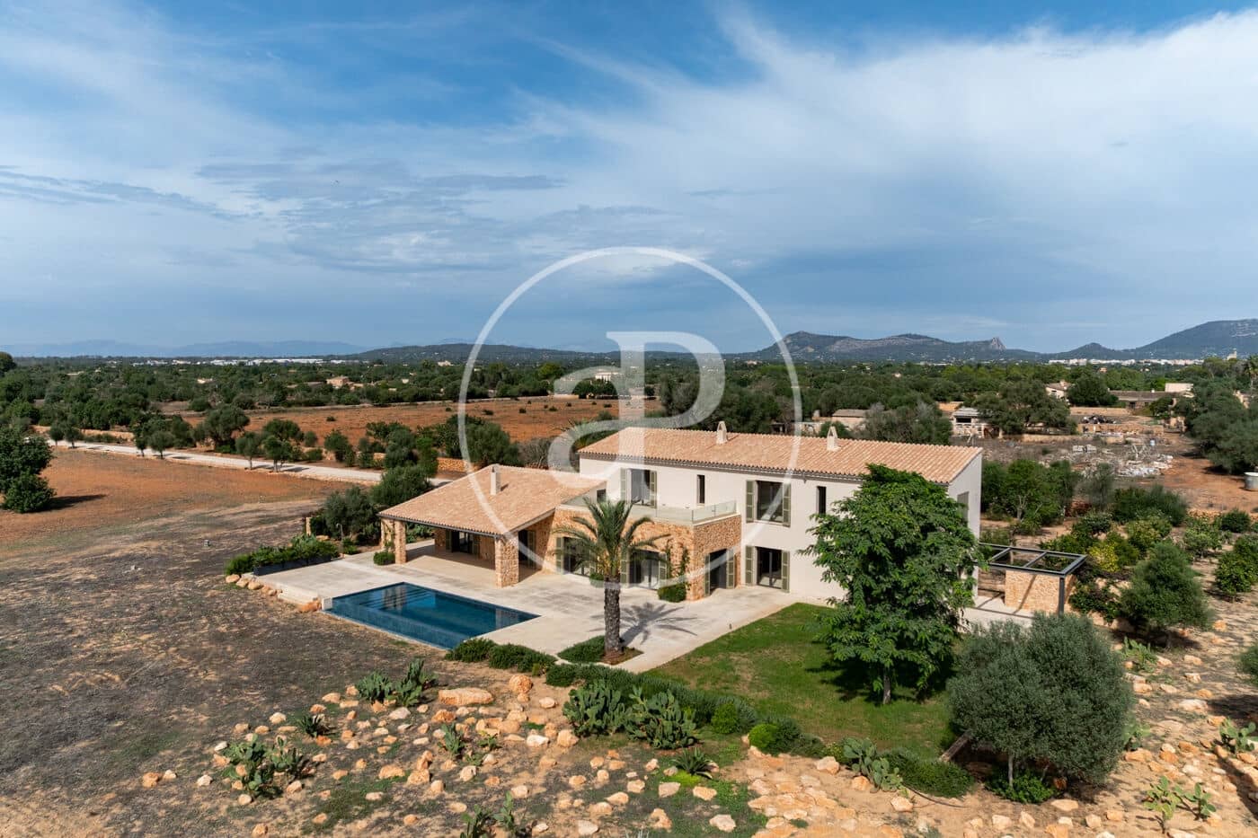 4 soveværelse Villa til salg i Llucmajor med swimmingpool - € 3.950.000 (Ref: 8718901)