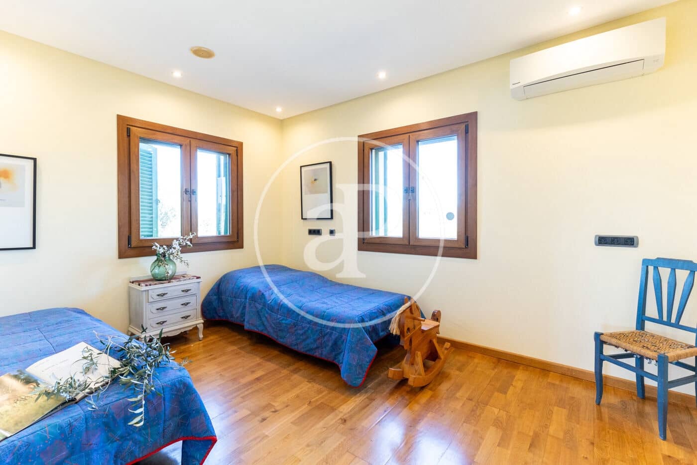 5 soveværelse Villa til salg i Sant Jordi med swimmingpool - € 1.290.000 (Ref: 8718927)