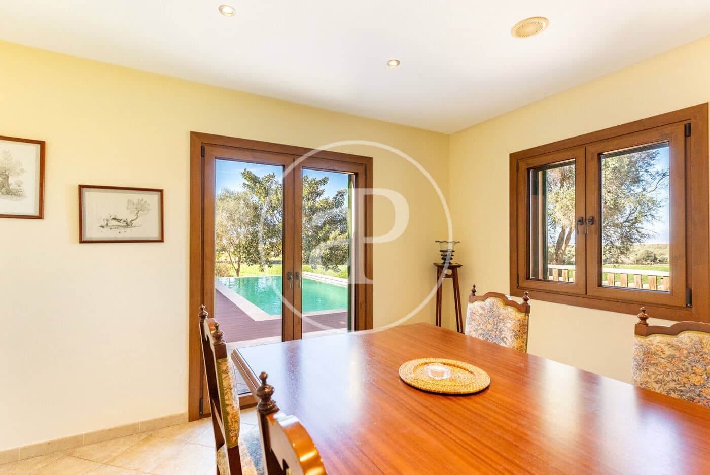 5 soveværelse Villa til salg i Sant Jordi med swimmingpool - € 1.290.000 (Ref: 8718927)