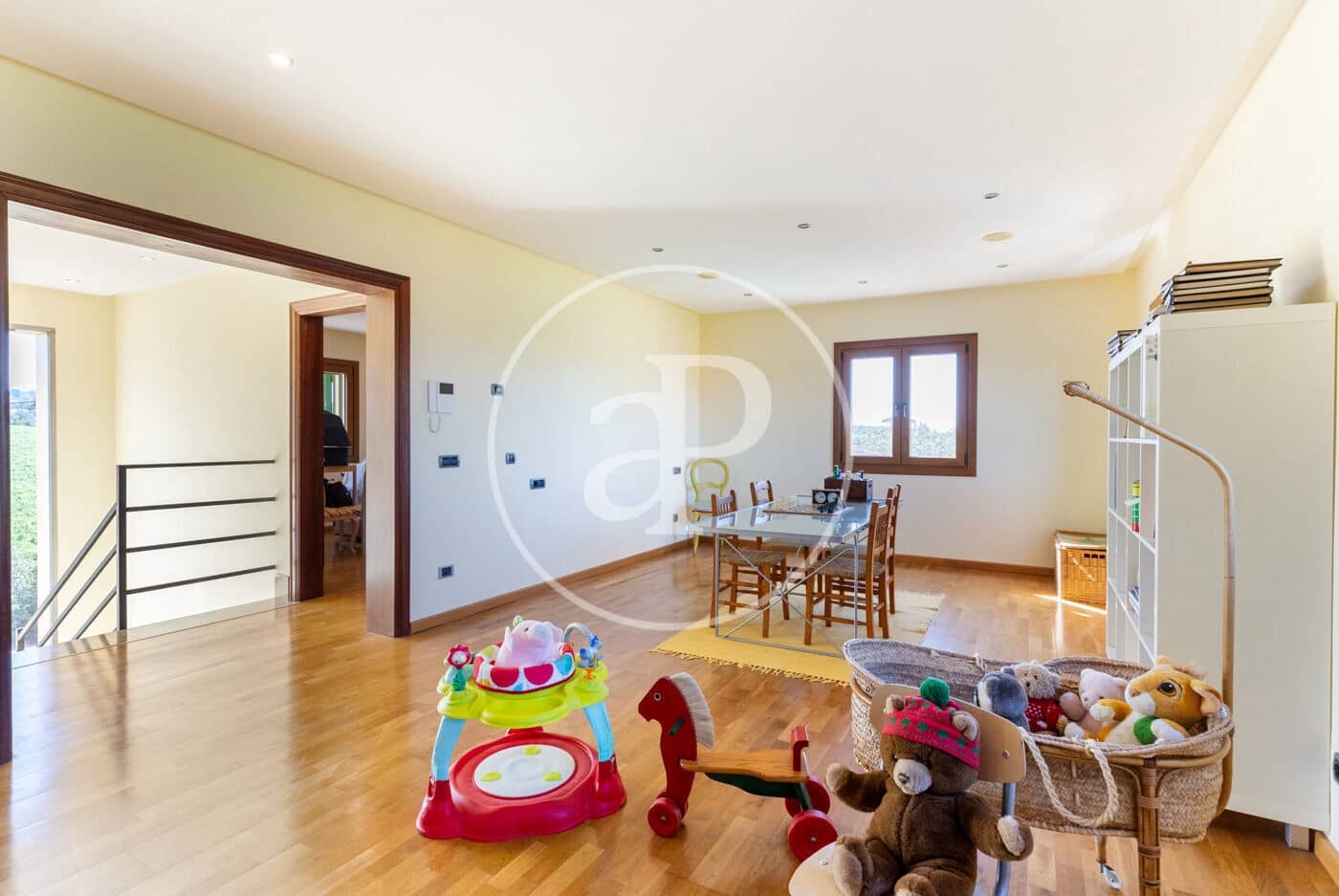 5 soveværelse Villa til salg i Sant Jordi med swimmingpool - € 1.290.000 (Ref: 8718927)