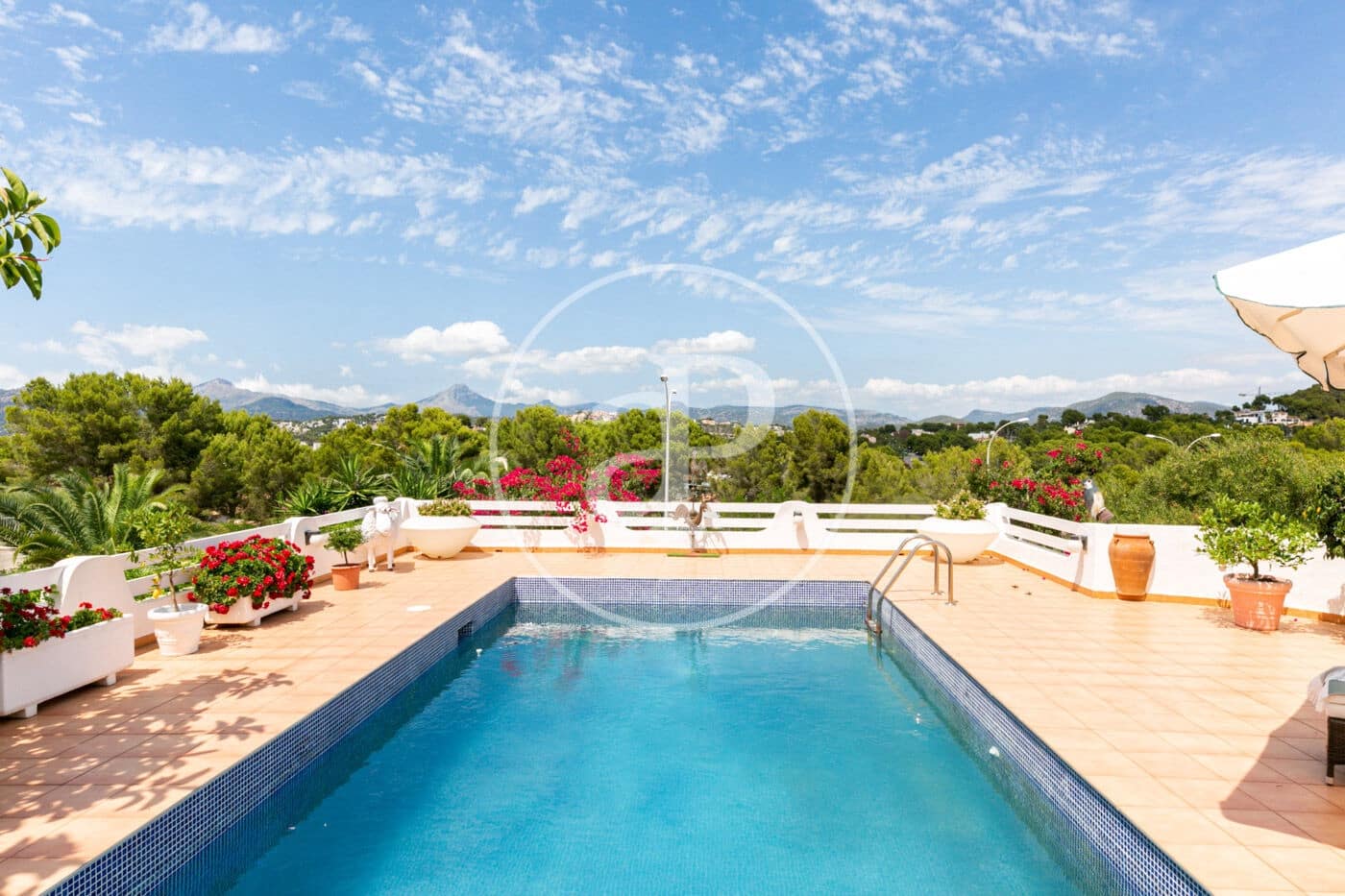 4 soverom Villa til salgs i Santa Ponsa med svømmebasseng - € 1 785 000 (Ref: 8718928)