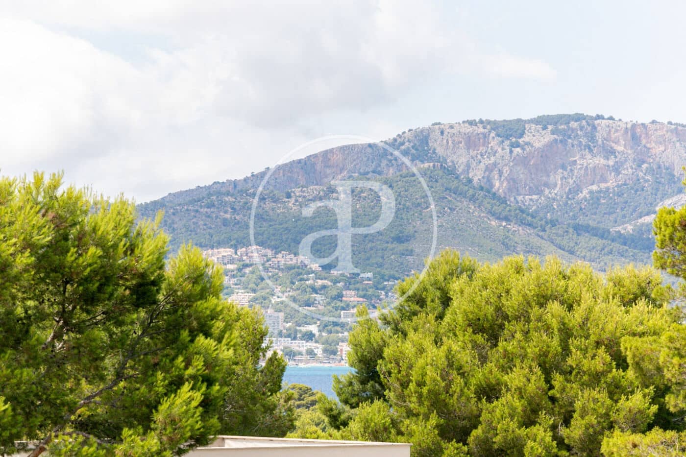 4 soverom Villa til salgs i Santa Ponsa med svømmebasseng - € 1 785 000 (Ref: 8718928)