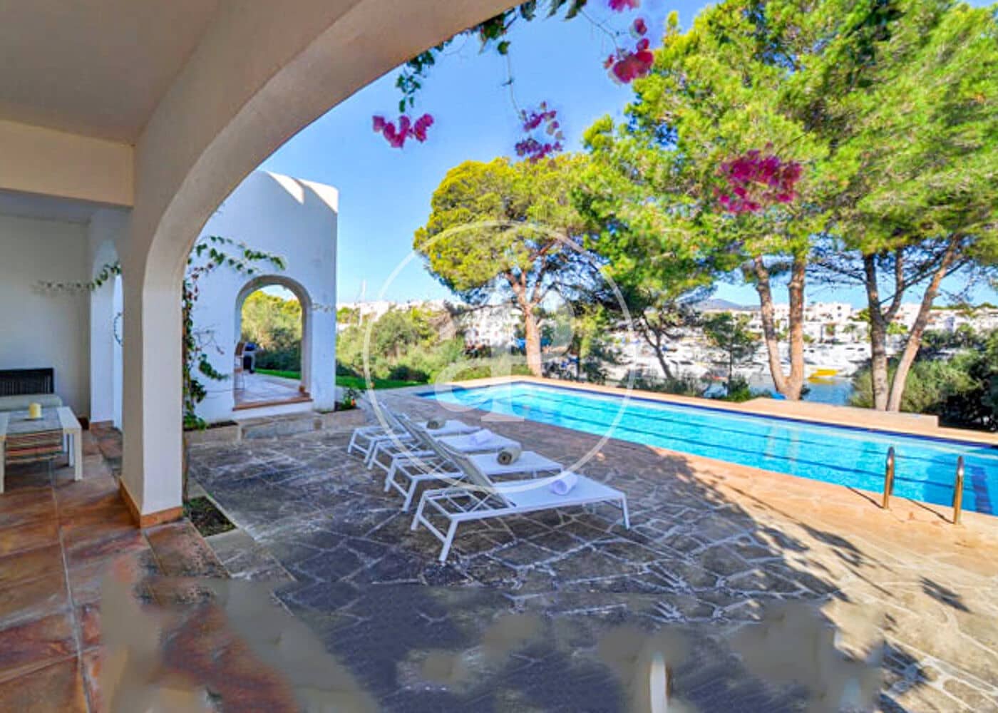 6 soverom Villa til salgs i Cala d'Or med svømmebasseng - € 2 700 000 (Ref: 8718964)