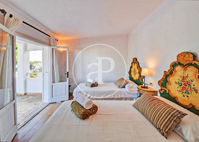 6 soverom Villa til salgs i Cala d'Or, Santanyí med svømmebasseng - € 2 700 000 (Ref: 8718964)