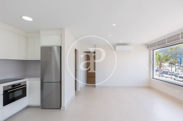 2 soverom Leilighet til salgs i Puerto de Andratx, Andratx med svømmebasseng - € 695 000 (Ref: 8718967)