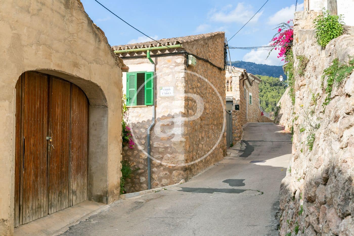 Grunde uden byggetilladelser til salg i Bunyola - € 350.000 (Ref: 8718973)